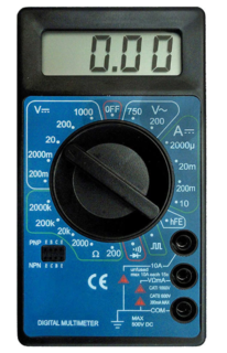 Digitální multimetr