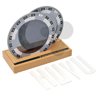 Model pro demonstraci polarizace