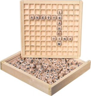 Dřevěná hra Scrabble