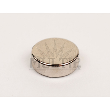 Nd-Fe-B magnet poniklovaný