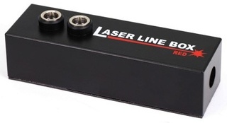 Červený laserový paprsek