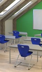 Variabilní třída - normální rozpoložení s modrými židlemi